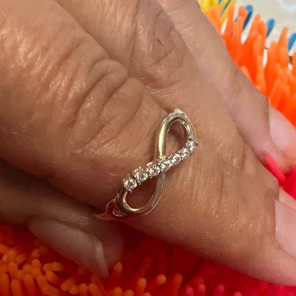 new - Picture 5 of 8